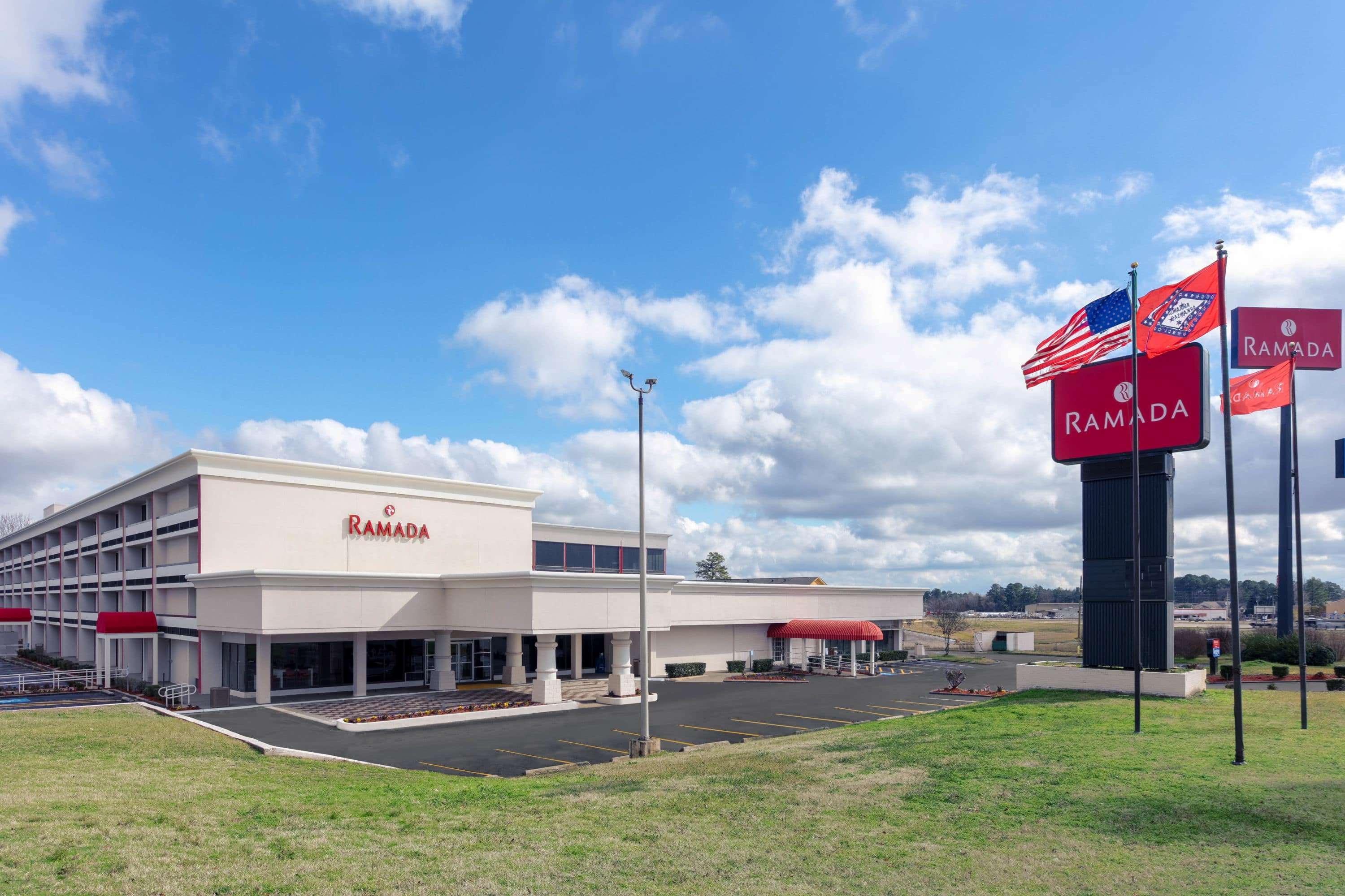 Travelodge By Wyndham Texarkana Ar Exterior photo