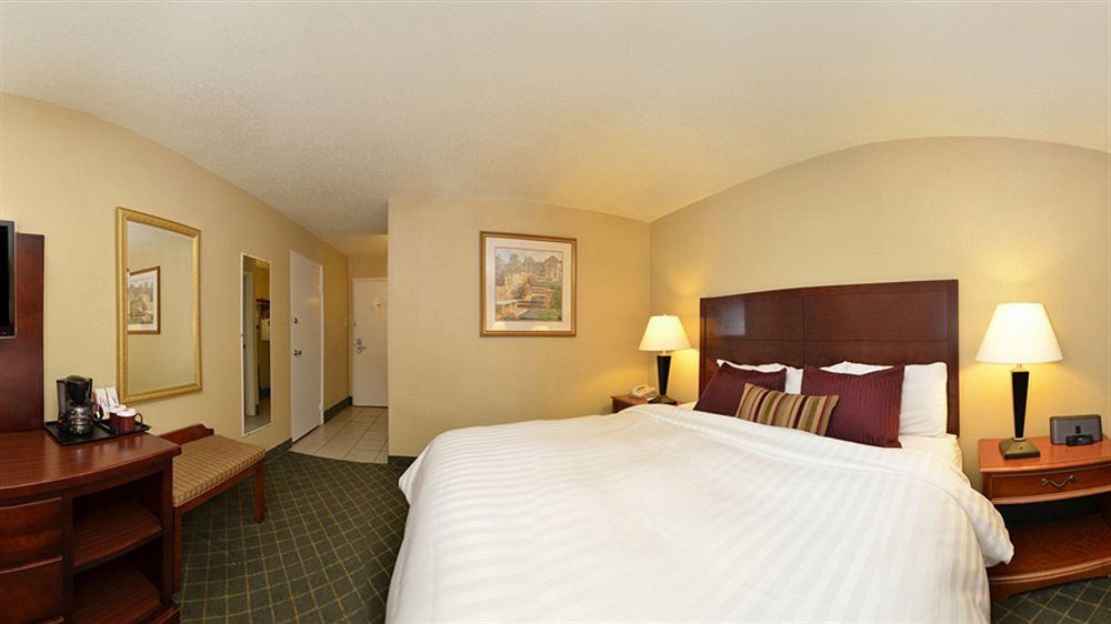 Travelodge By Wyndham Texarkana Ar Exterior photo